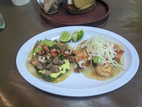 Taco shimp and macho